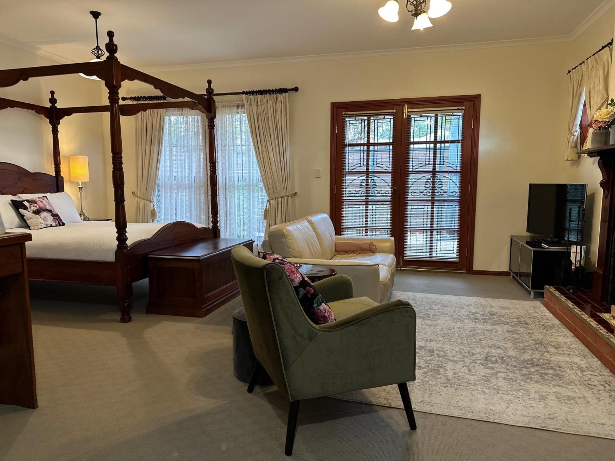 Wine And Roses Bed And Breakfast Adelaide Esterno foto